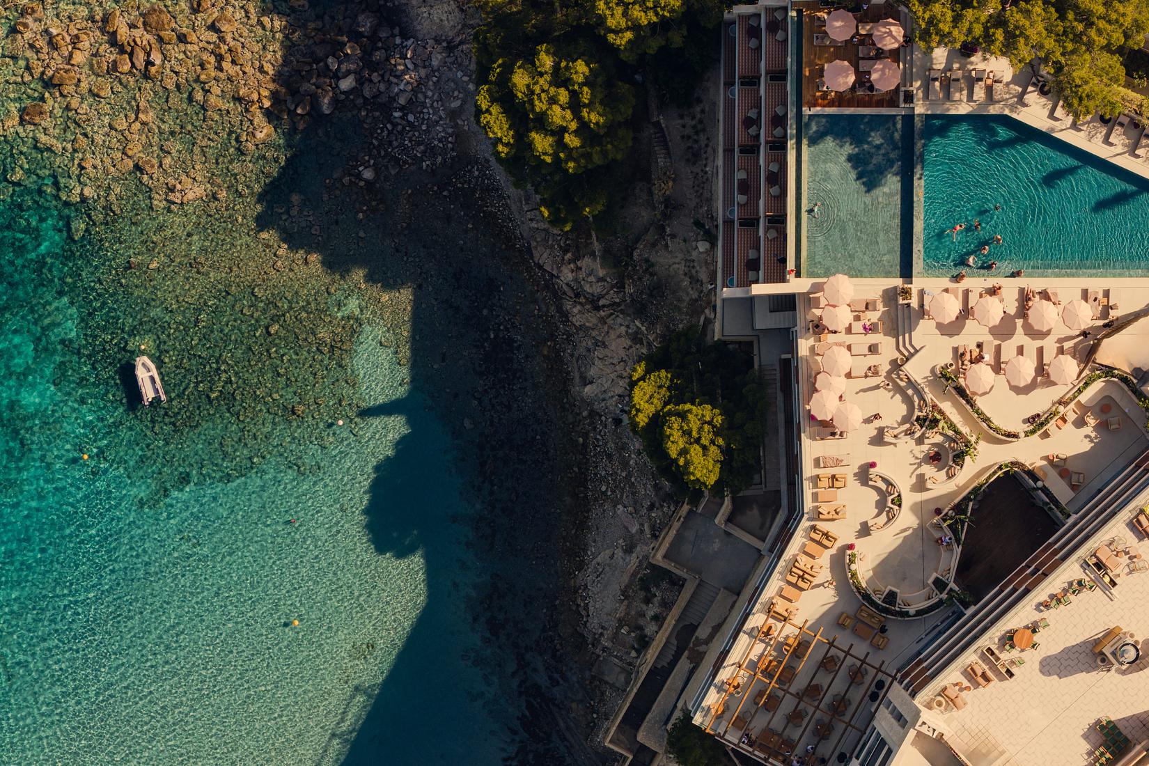 5-star design-led Mallorcan hotel with swimming pool and meeting spaces near the Tramuntana mountains