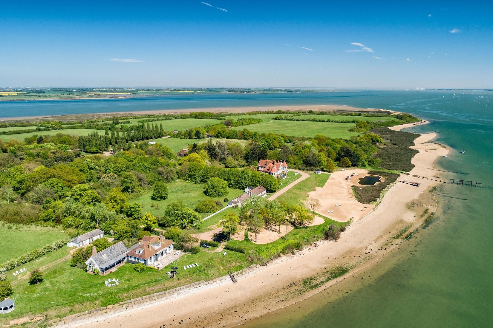Hire your own magical private island 1 hour from London