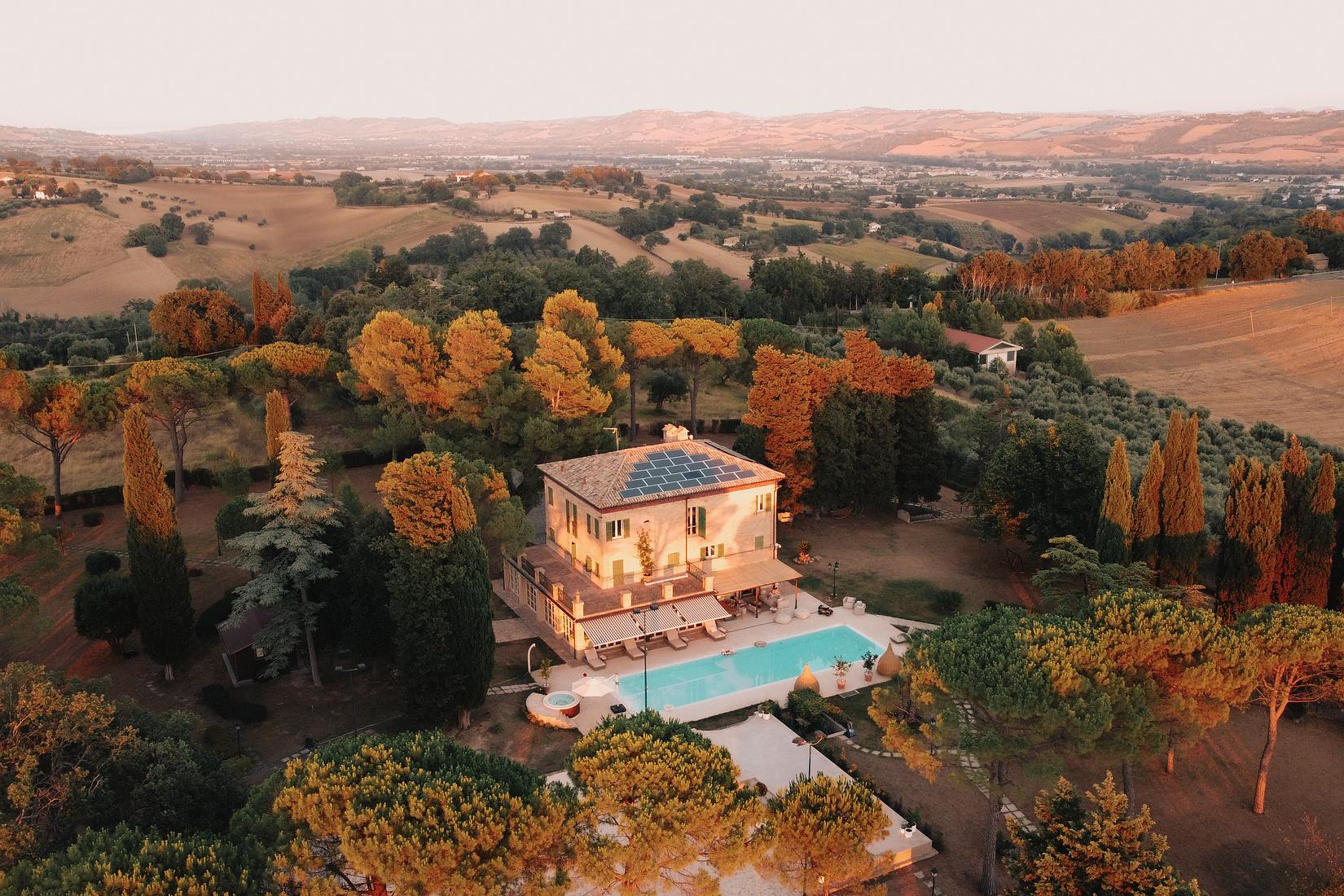 Luxury, boutique villa with pool and beach volleyball court in the Italian countryside
