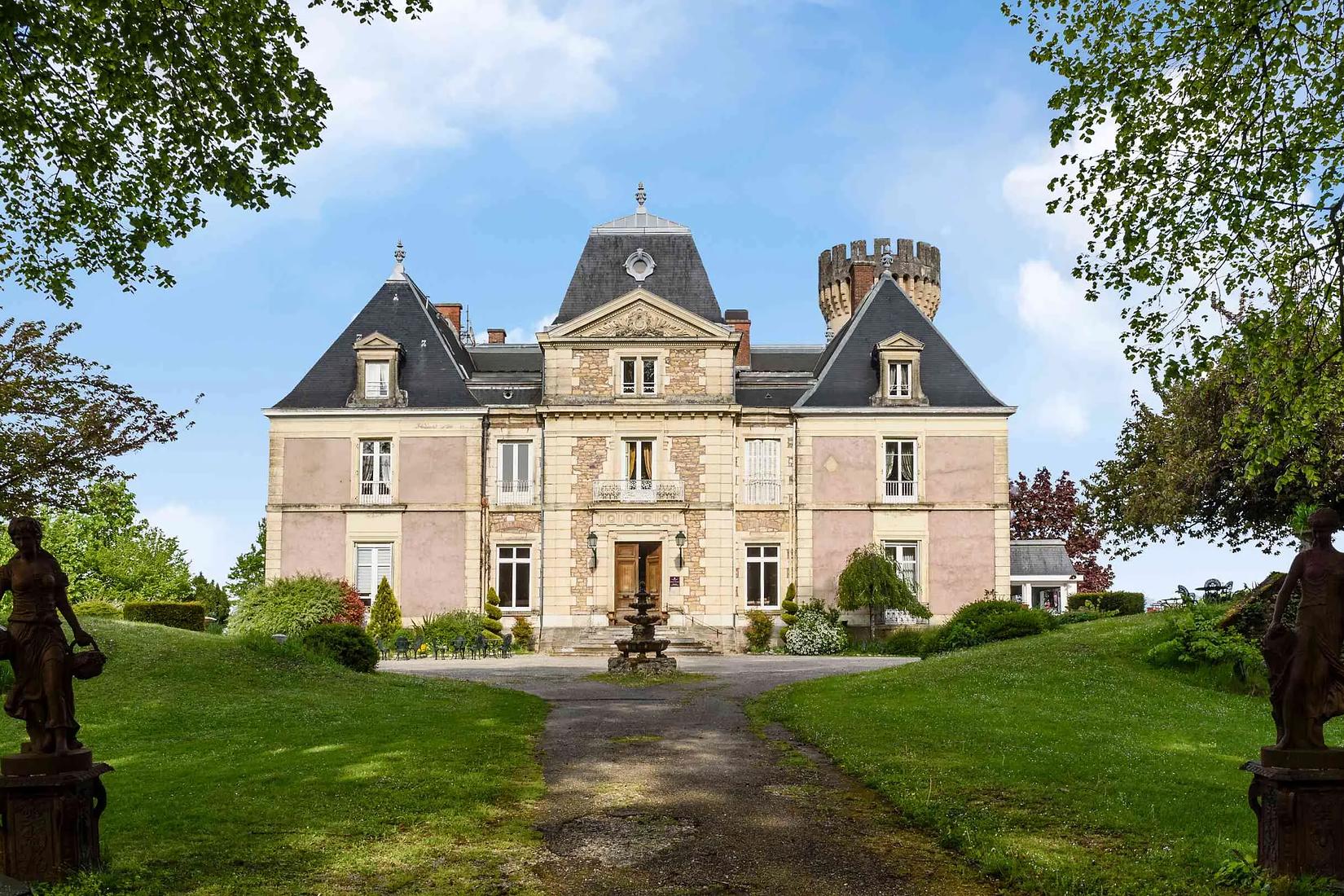 Woodland French château with swimming pool and mountain views near Lyon