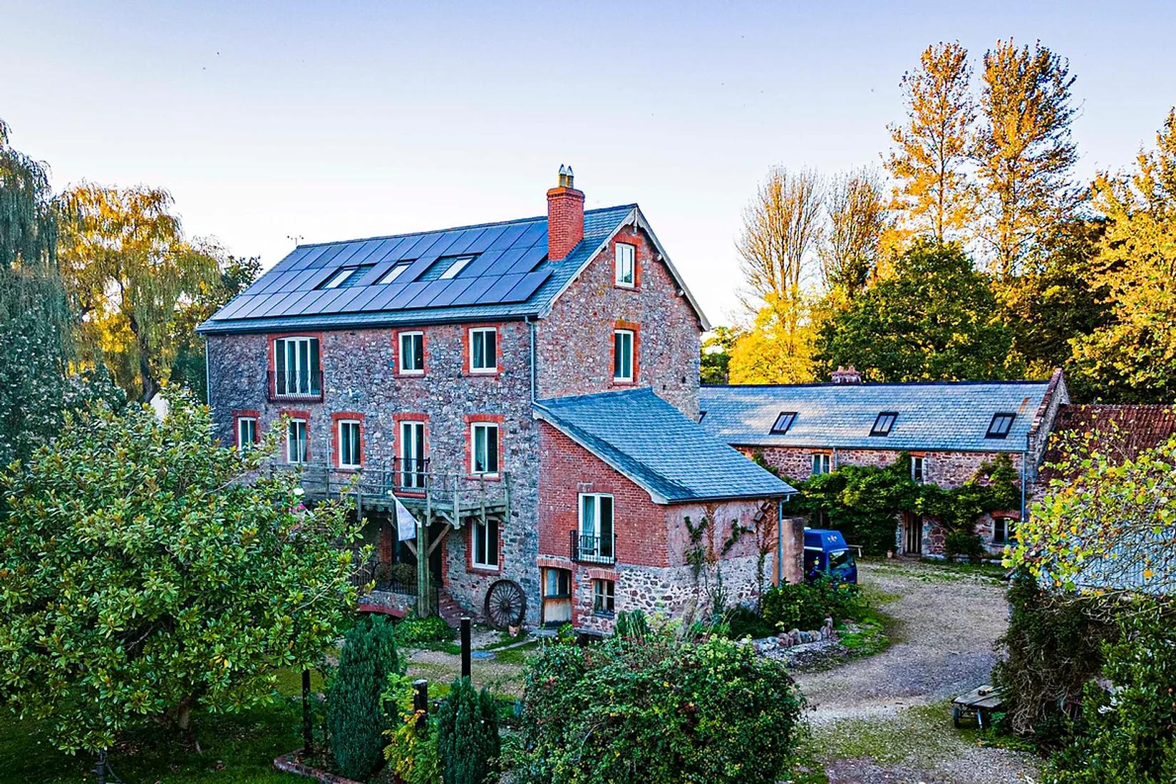 Old millhouse with cottages and cabins in the picture-perfect Devon countryside