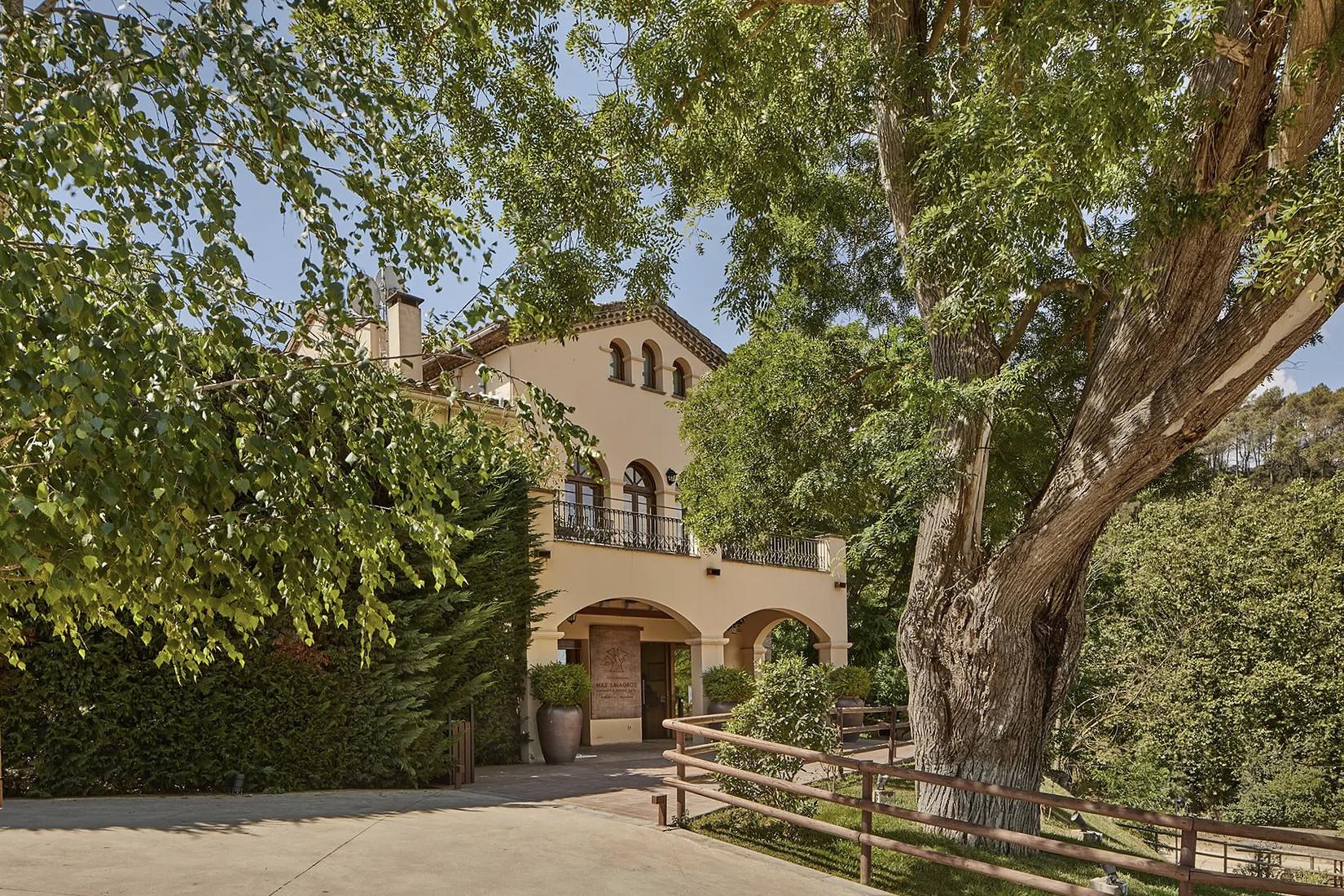 Stunning eco-resort and nature oasis only 45 minutes from Barcelona airport